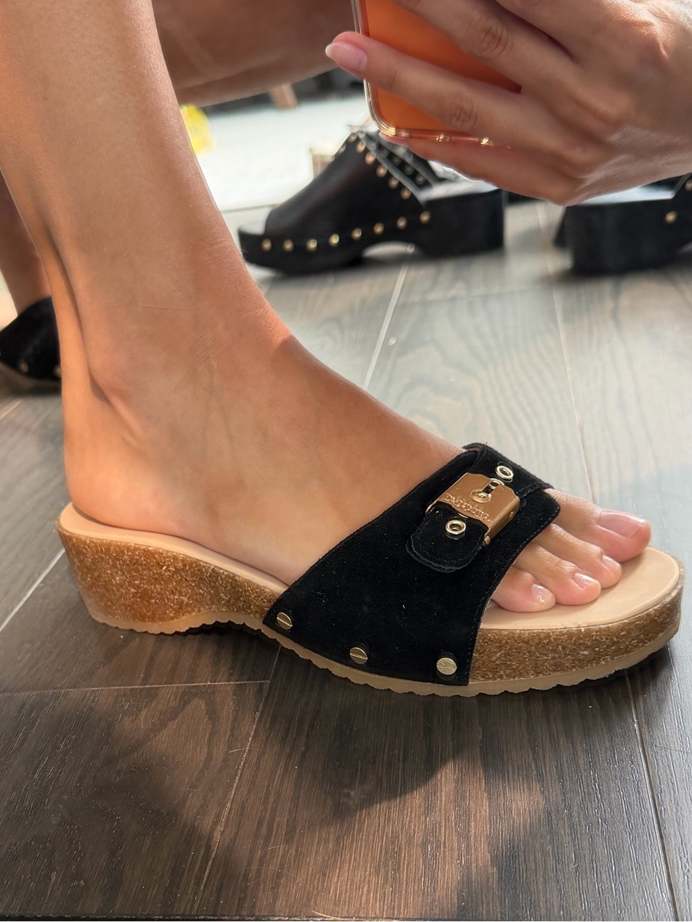 Dr. Scholl’s Original Collection Black Suede Slide Sandals Wedge Comfort Slides - Picture 2 of 5